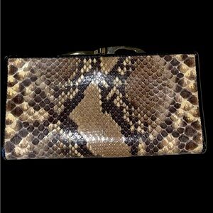 Beautiful Faux Croco Billfold Wallet with change ~ used in great condition